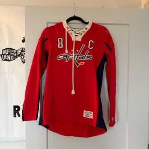 Washington Capitals' Ovechkin hoodie